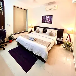 https://golf-luxury.top-gurgaonhotels.com